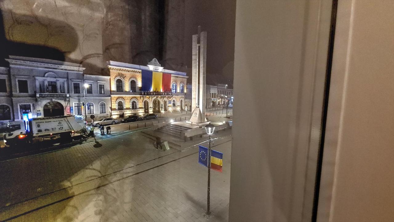 Royal Mansion In Unirii Square Lägenhet Cluj-Napoca Exteriör bild
